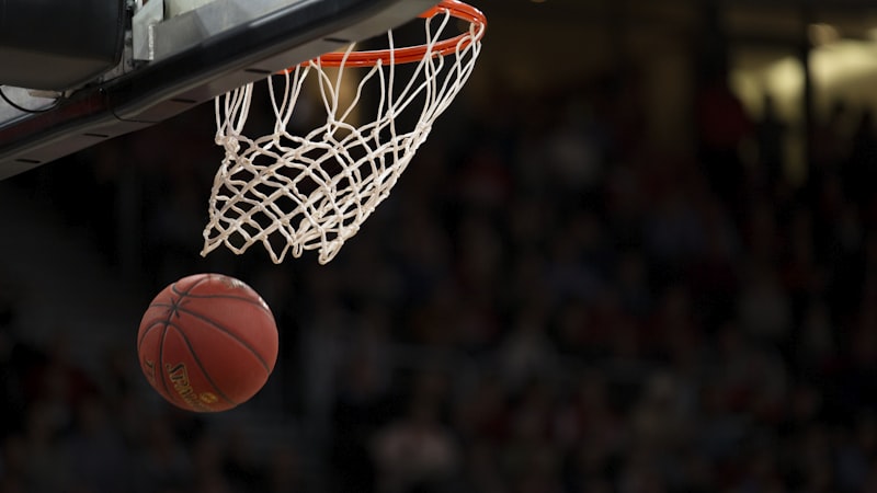 NBA总决赛湖人队与凯尔特人队比赛精彩瞬间